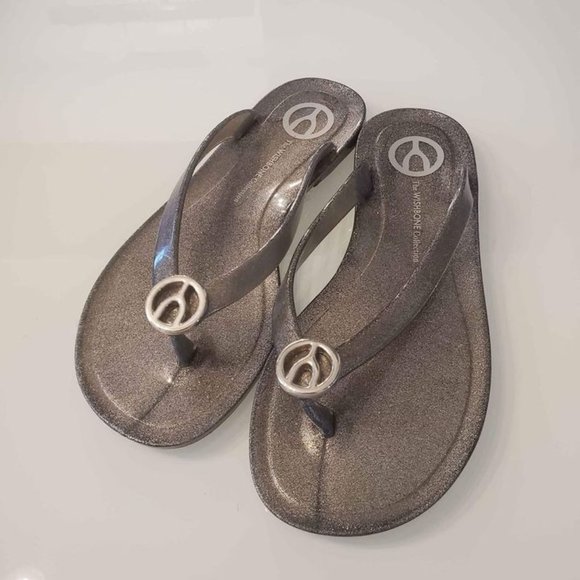 Wishbone flipflops - Picture 1 of 3